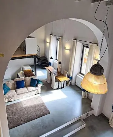 Διαμέρισμα Loft223 *